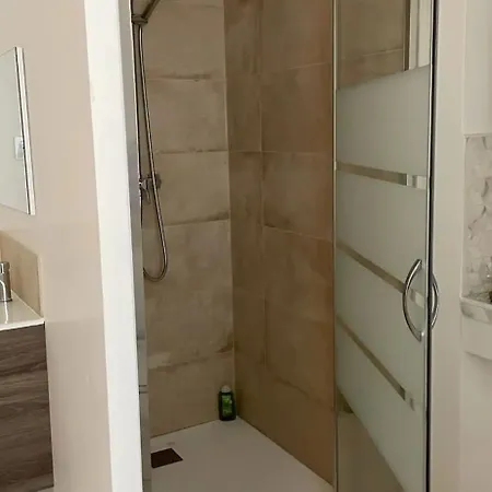 Apartment Beautiful Nearby Champs Elysees